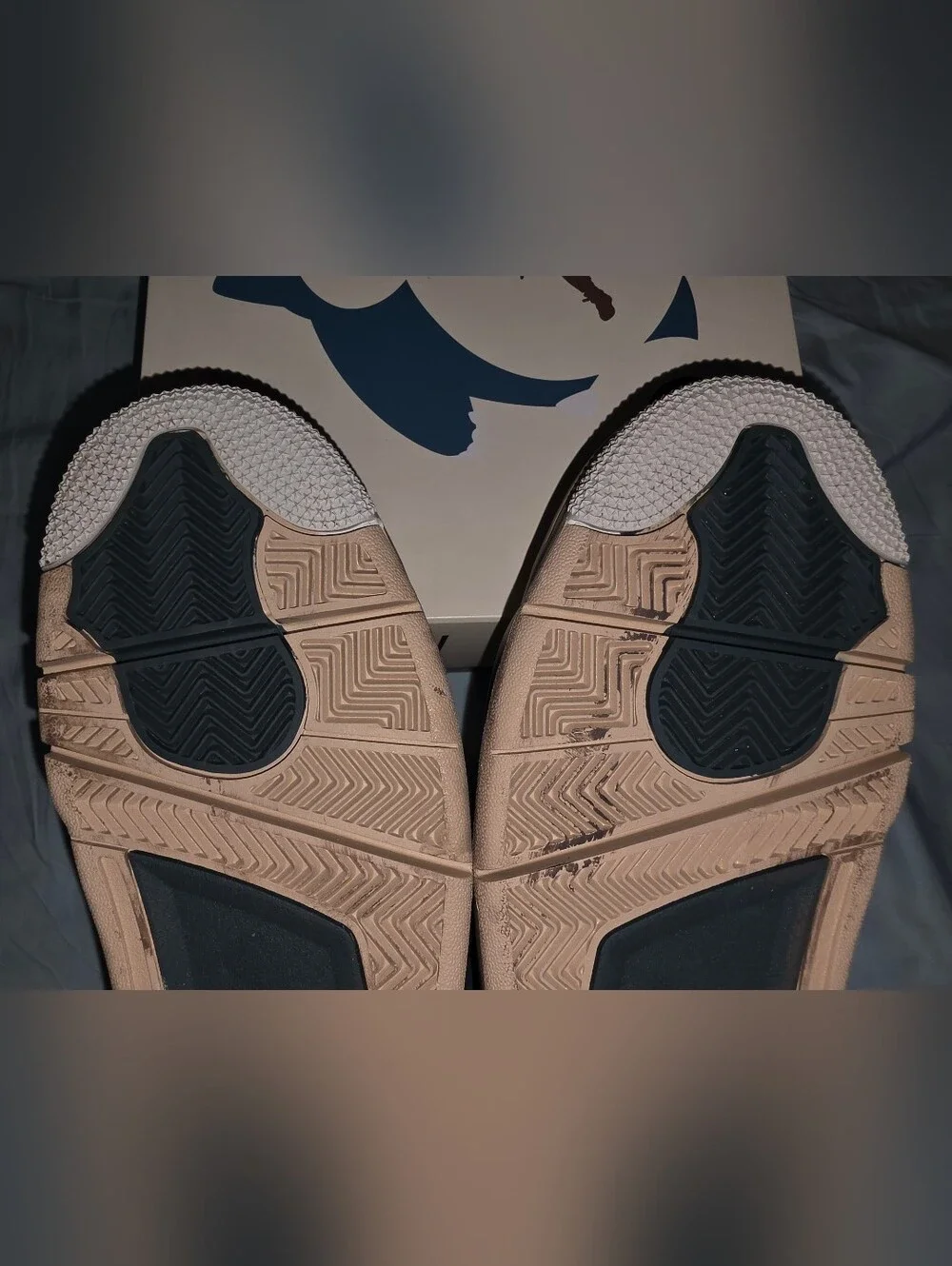 Jordan FIRE! NIB! Pokemon Air Jordan 4 